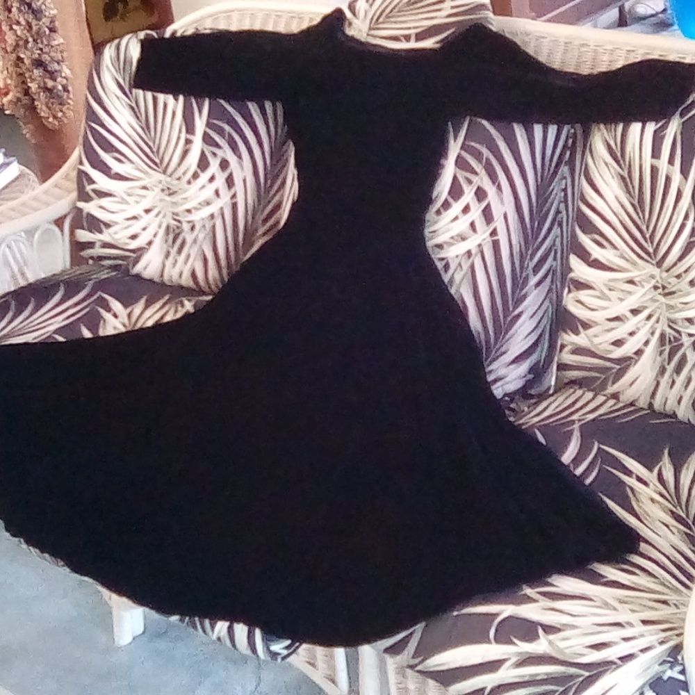 RARE Vintage 1980’s Long Sleeve Black Velvet Janet Russo Nantucket NYC Dress